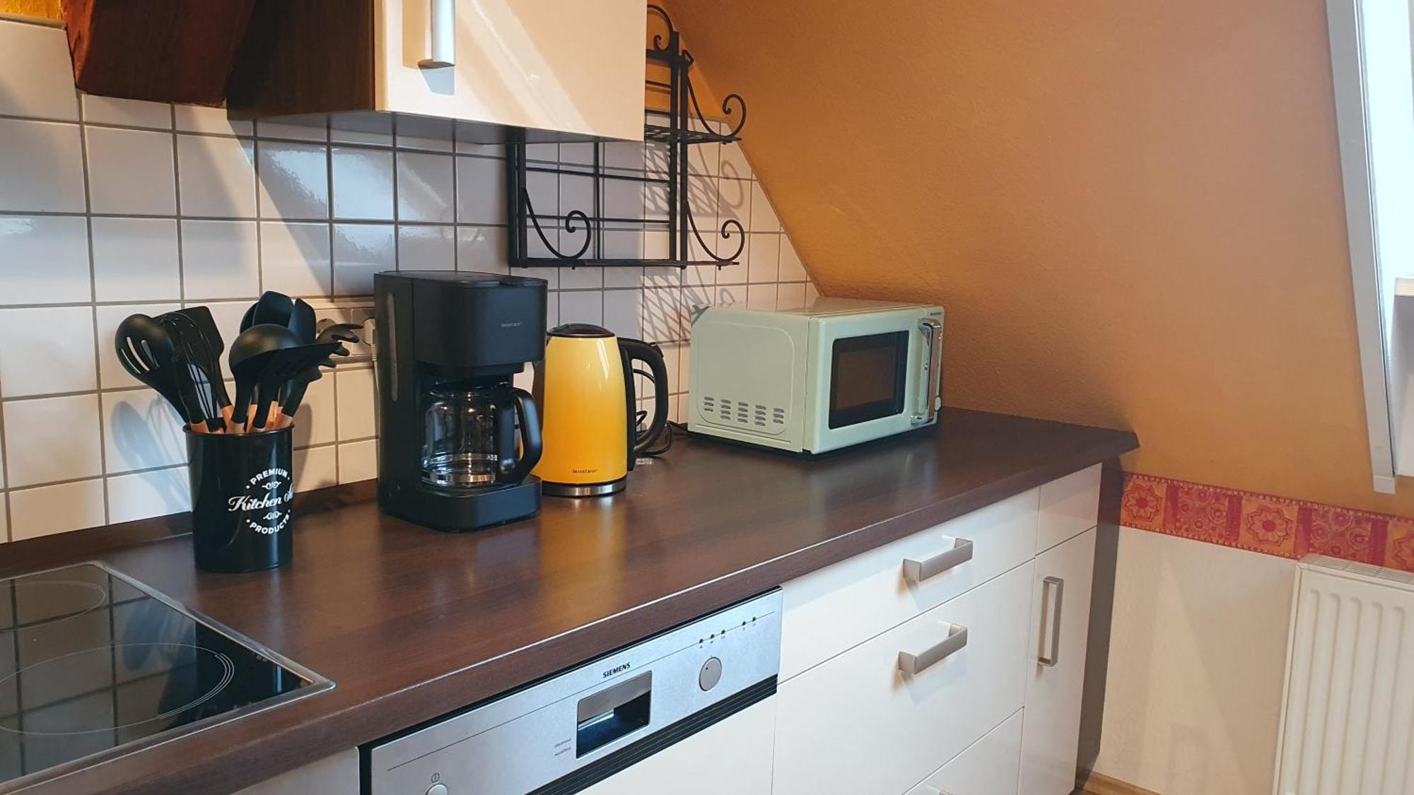 Ferienwohnung Im Gutshof Direkt Gegenueber Dem Schloss, Rhododendronpark Mit Terrasse Und Wlan Kromlau Exterior foto